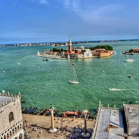 Ca Martinengo Lejlighed *